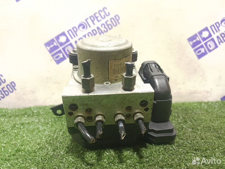 Блок ABS Nissan X-Trail T31 2.0 MR20 2010-2015