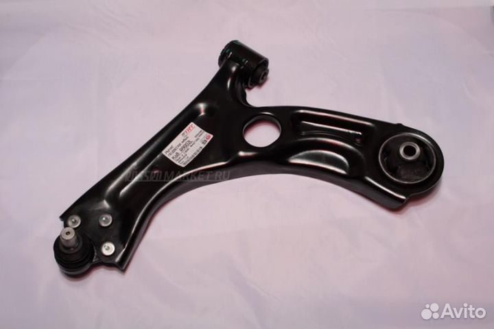 TRT R9002L Рычаг подвески перед лев