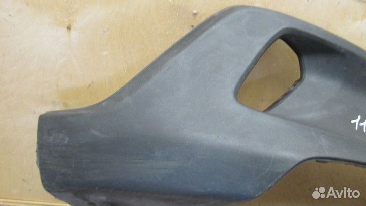 Накладка переднего бампера Volvo V40 Cross Country