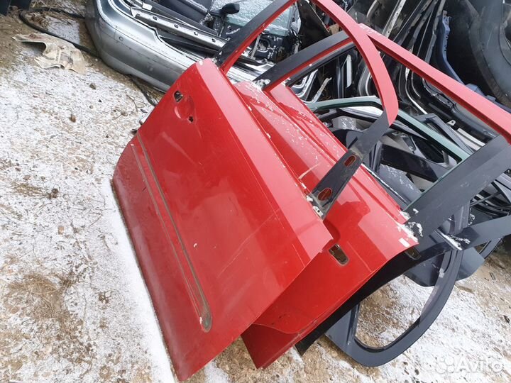 Дверь передняя правая Opel Zafira B опель зафира Б