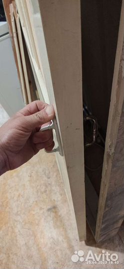 Двери межкомнатные с коробкой деревянные