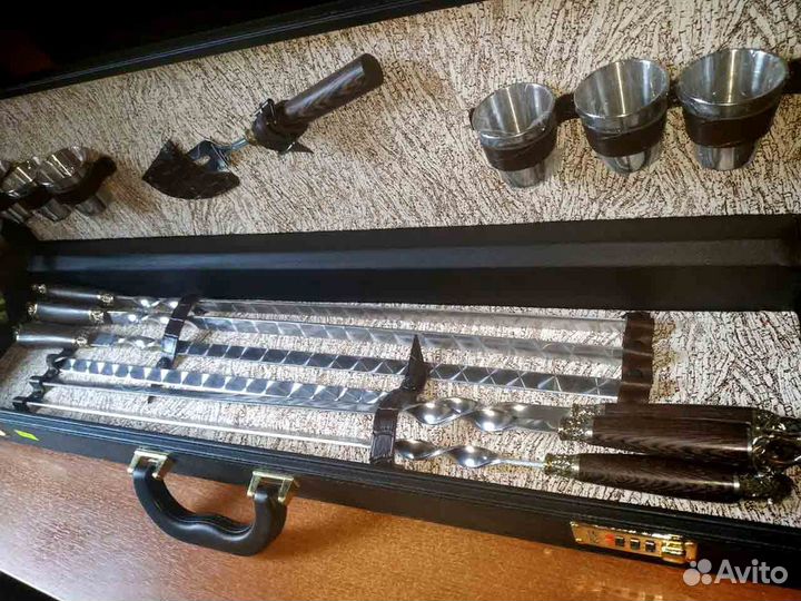 Набор шампуров в кейсе