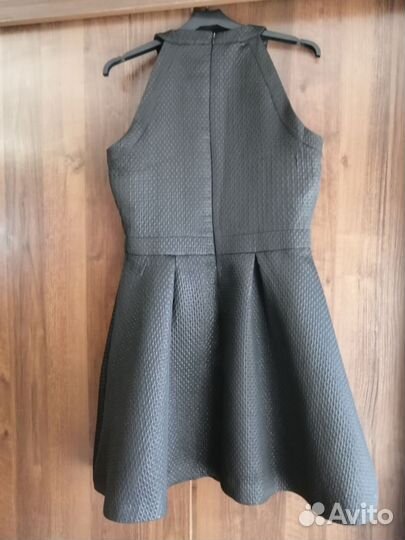 Черное платье на праздник R edition 44 отдам