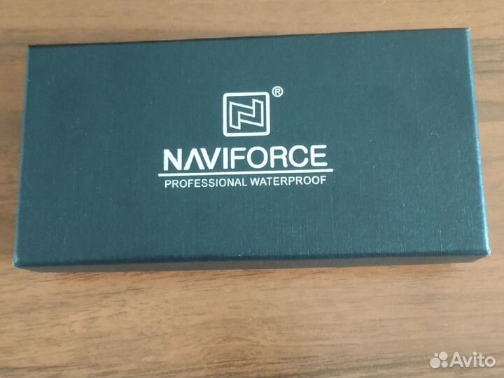 Часы наручные Naviforce