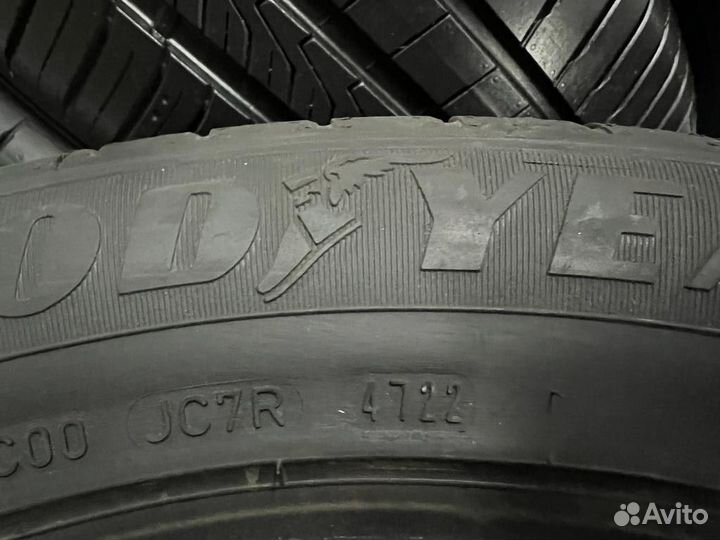 Goodyear EfficientGrip Performance 225/55 R17