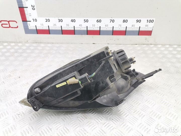 Фара передняя для Ford Fiesta 5 1320349