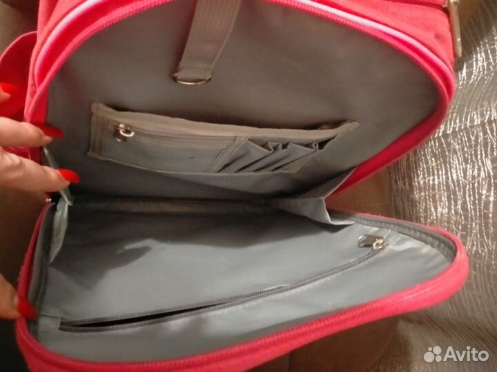 Рюкзак школьный