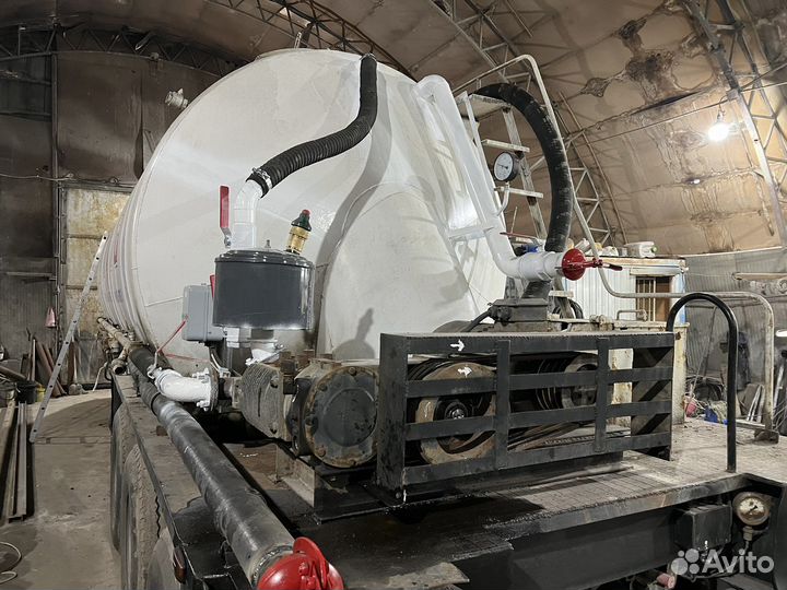 Полуприцеп цементовоз Feldbinder EUT 35.3-2-1, 2022