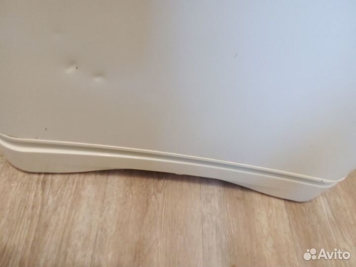 Холодильник Indesit рабочий