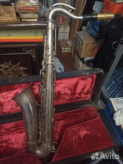 Саксофон тенор 