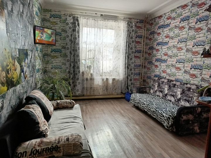 2-к. квартира, 52 м², 1/2 эт.