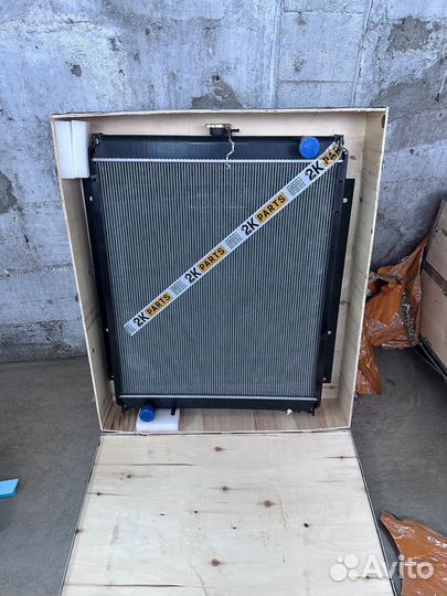 20y-03-21510 Радиатор komatsu pc200-6