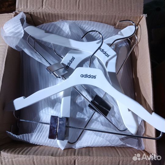 Вешалка для одежды