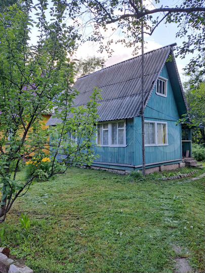 Дом 36 м² на участке 8 сот.