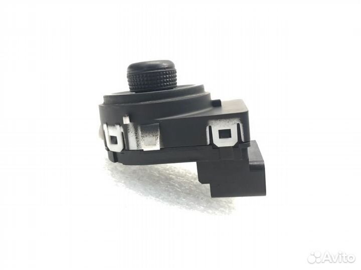 Блок управления зеркалами Chevrolet Cruze седан