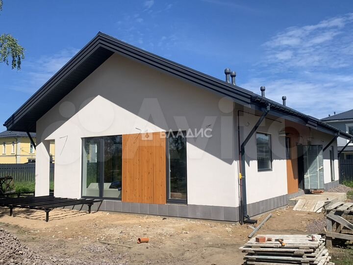 Дом 135 м² на участке 9 сот.