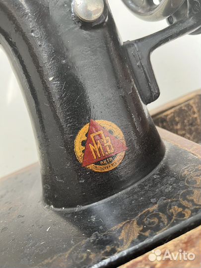 Швейная машина пмз