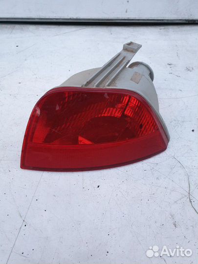Фонарь противотуманный левый Ford Focus 2
