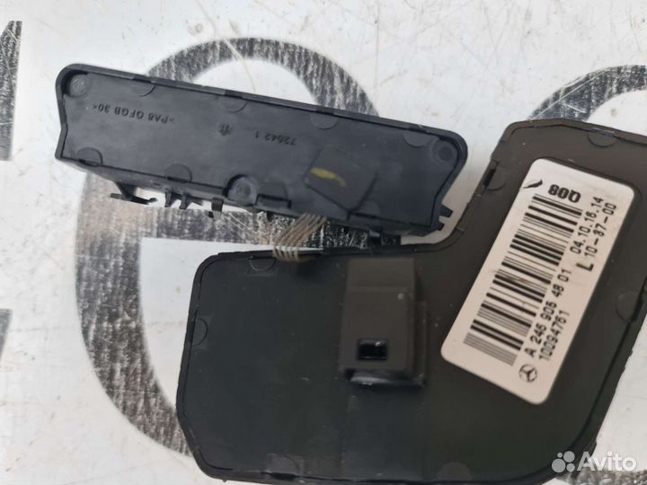 Блок управления левого сиденья Mercedes CLA117