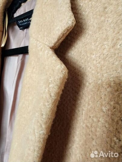 Двубортное бежевое пальто Zara XS