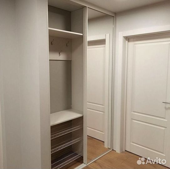 Шкаф купе современный