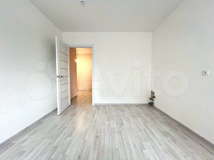 2-к. квартира, 62 м², 3/10 эт.