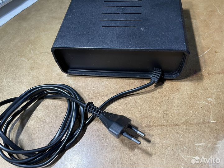 Трансформатор 220 на 100 вольт 300 Вт