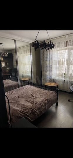 3-к. квартира, 64 м², 1/3 эт.