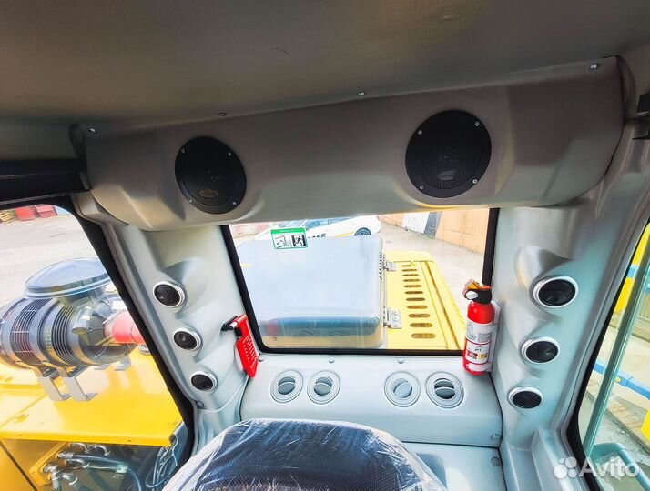 Колёсный экскаватор BEEZONE BX160W, 2023