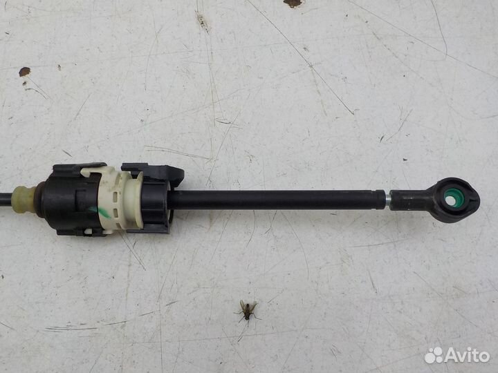 Трос сцепления на Opel Insignia