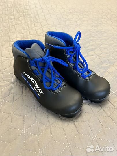 Лыжные ботинки р.34 (21,5 см)