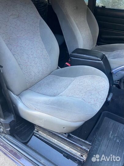 Передние сиденья на ваз 2107