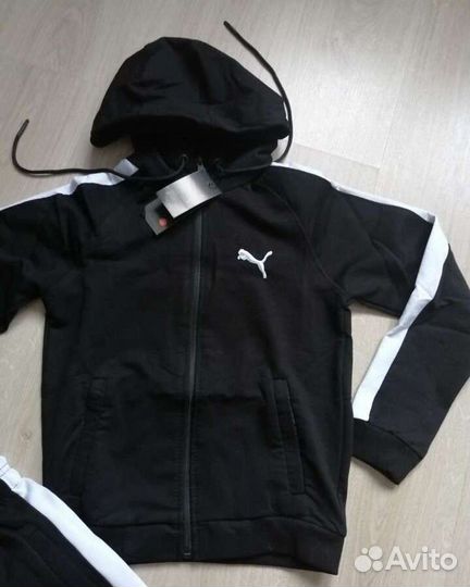 Спортивный костюм