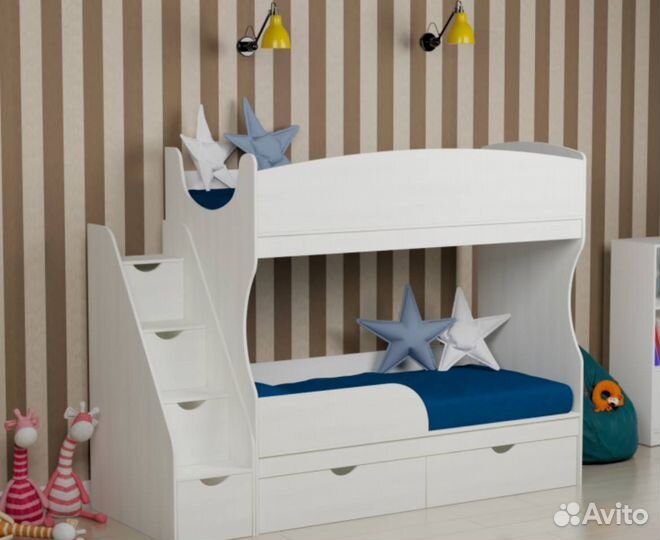 Двухъярусная кровать детская с бортиками