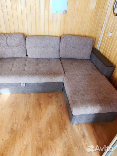 Большой угловой диван бу