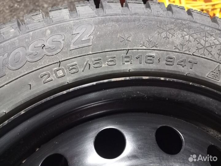 Зимняя резина 205 55 r16 бу 1 сезон на штампах