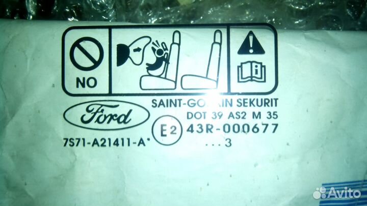 Стекло водительское Ford Mondeo