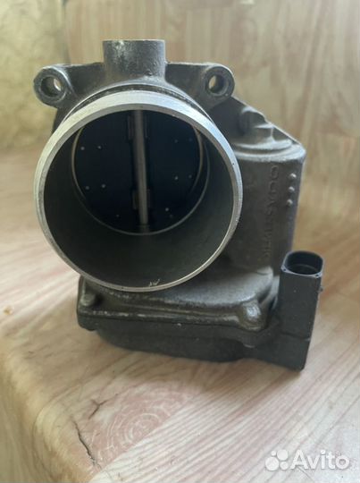 Дросельная заслонка