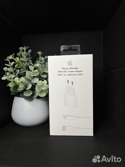 Зарядка на iPhone 20W / Блоки / Кабеля / Адаптер