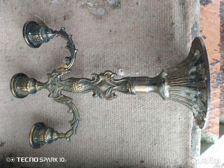 Бронзовые подсвечники