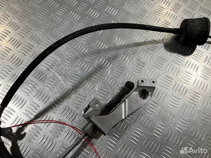 Трос кулисы кпп Audi A8 D3/4E 2-й рест. 2008