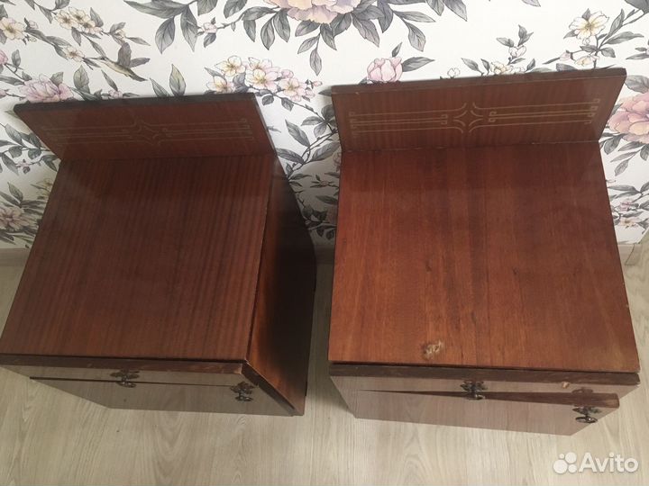 Тумба прикроватная