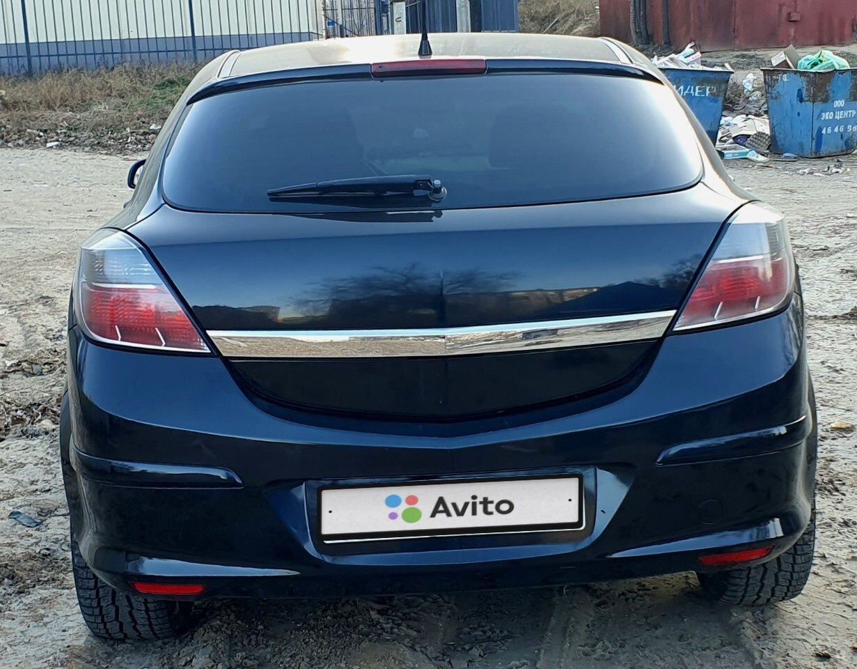 Opel Astra GTC: фото владельца