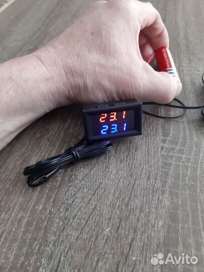 Датчик температуры двойной. Для мото техники