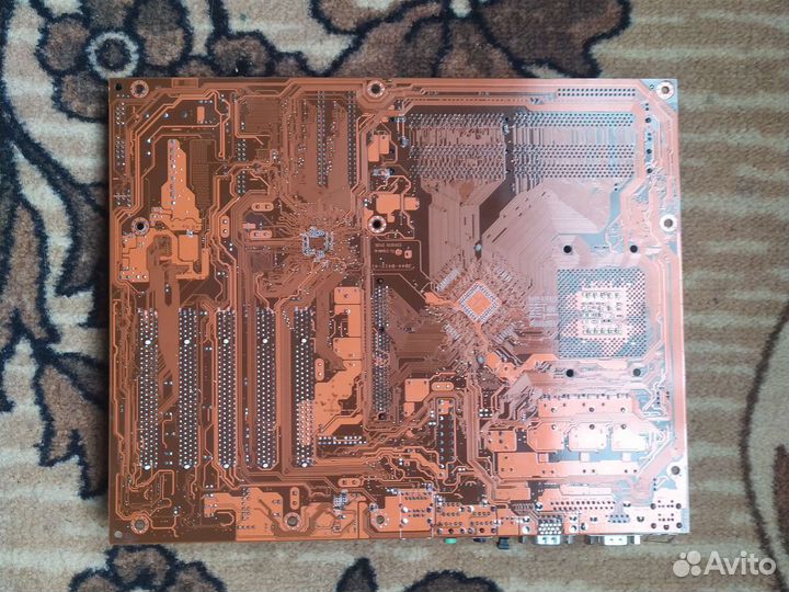 Материнская плата с процессором AMD