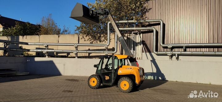 Телескопический погрузчик JCB 515-40, 2011