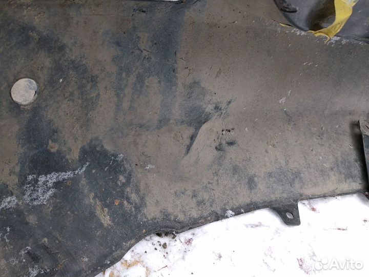 Бампер задний Toyota RAV4