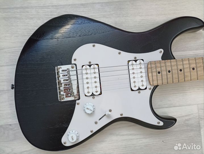 Электрогитара Cort G-100 HH