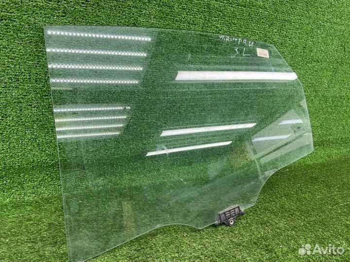 Стекло двери заднее левое Hyundai Elantra 4 HD