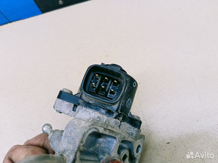 Клапан рециркуляции выхлопных газов RAV 4 2013